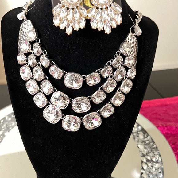 Necklace Simulated Diamonds - Picture 6 of 6